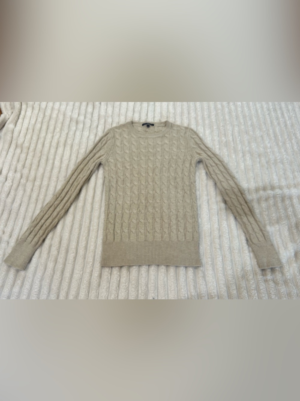 GAP Women's Cable Knit Crewneck Sweater in Light Cream EUC